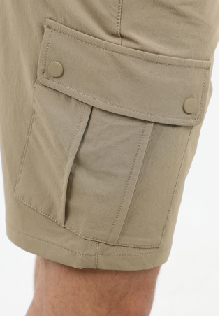 Short cargo