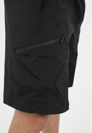 Short cargo