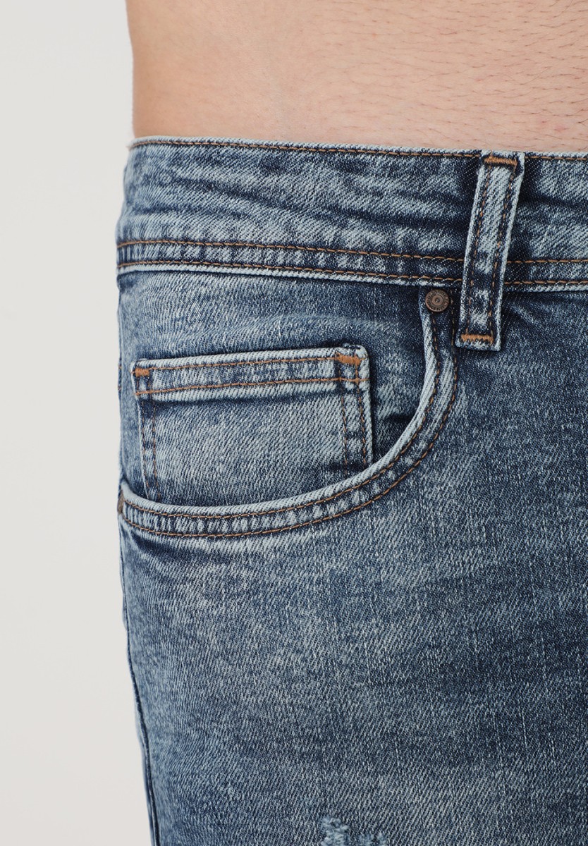 Jean