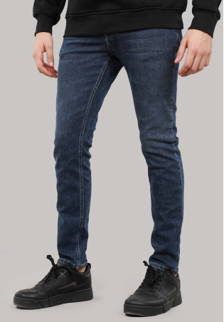 Jean