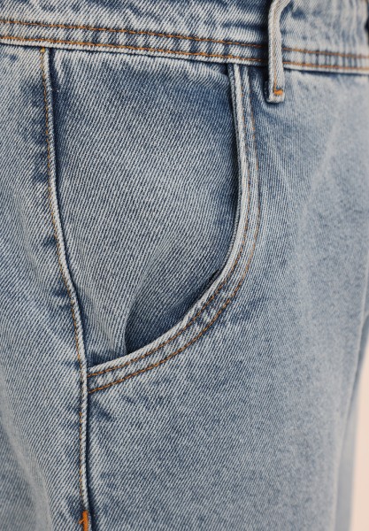 Jean