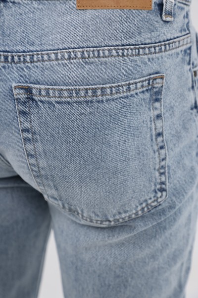 Jean