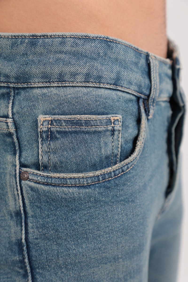 Jean